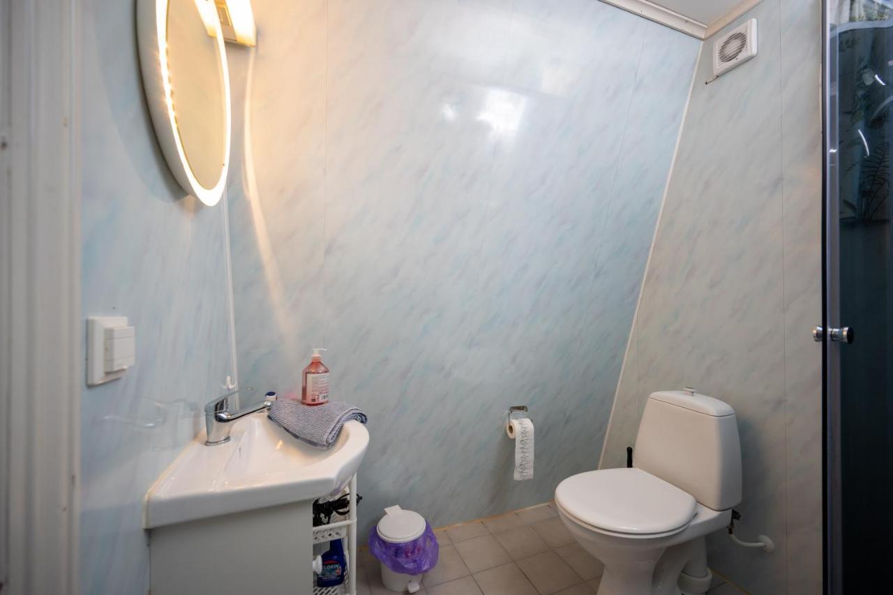 West-end Apartment